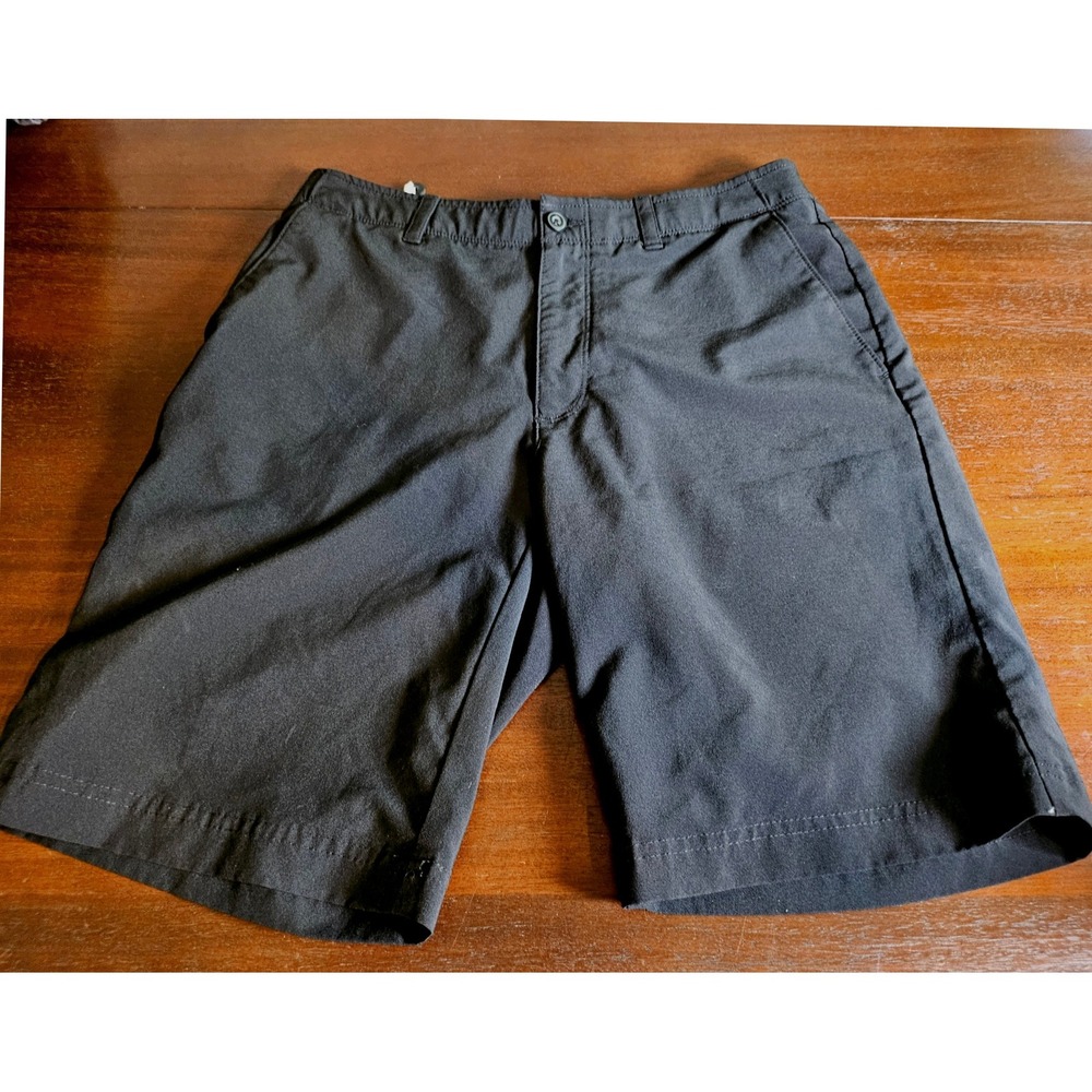 PGA TOUR Golf Shorts Mens 30 Black Flat Front Performance Utility Pocket
